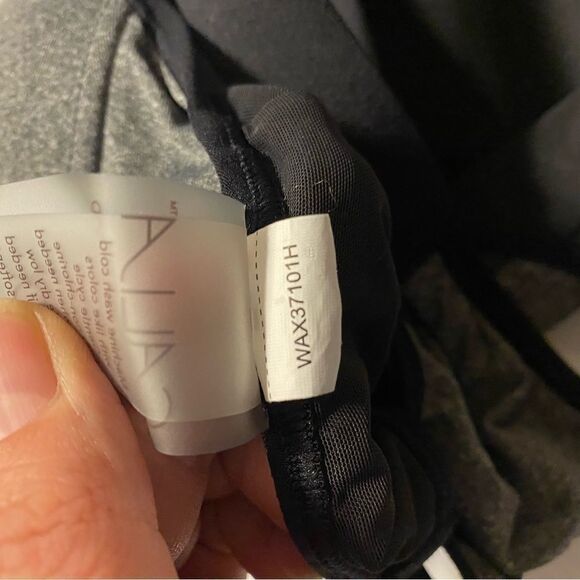 Calia by Go All Out Front Zip Sports Bra high intensity gray black 36DD - Picture 8 of 11